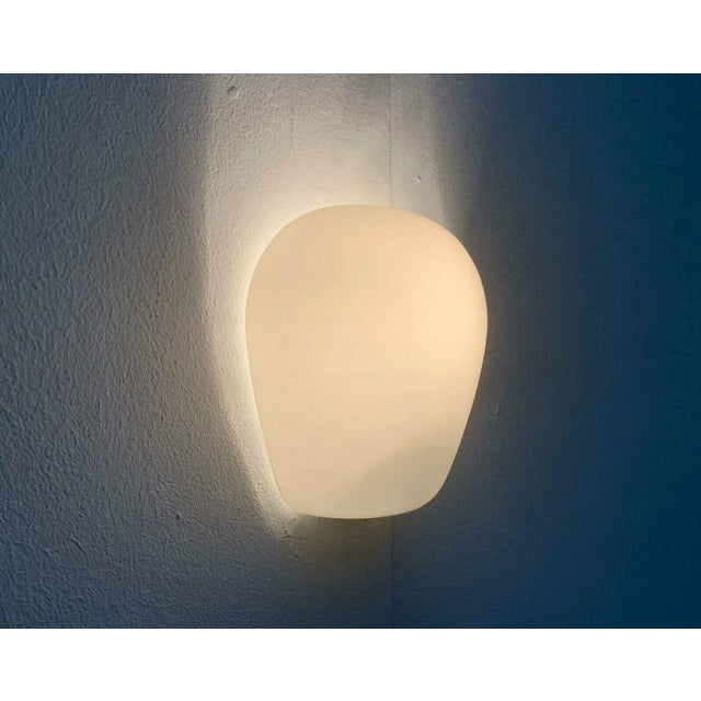 Mid-Century Modern German Muschel Glass Wall Lamps by Wilhelm Wagenfeld for Peill & Putzler, Set of 3 For Sale - Image 12 of 18