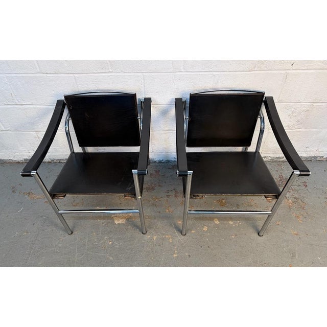 Cassina Vintage Le Corbusier Leather "Lc1 Basculant" Sling Chairs for Cassina For Sale - Image 4 of 17