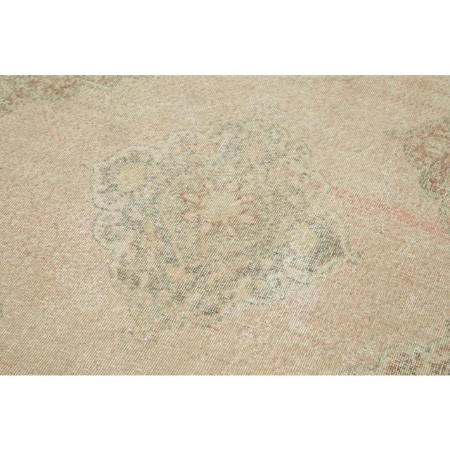 1960s Beige Turkish Traditional Handmade Vintage Runner Rug For Sale - Image 5 of 7