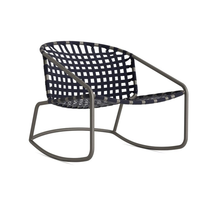 Brown Jordan Kantan Aluminum Suncloth Motion Lounge Chair, Mica frame with Marine fabric For Sale - Image 12 of 12