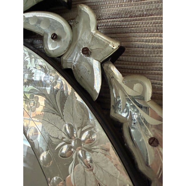 19th Century Venetian Etched Glass Mirror With Heart Crest For Sale - Image 9 of 11