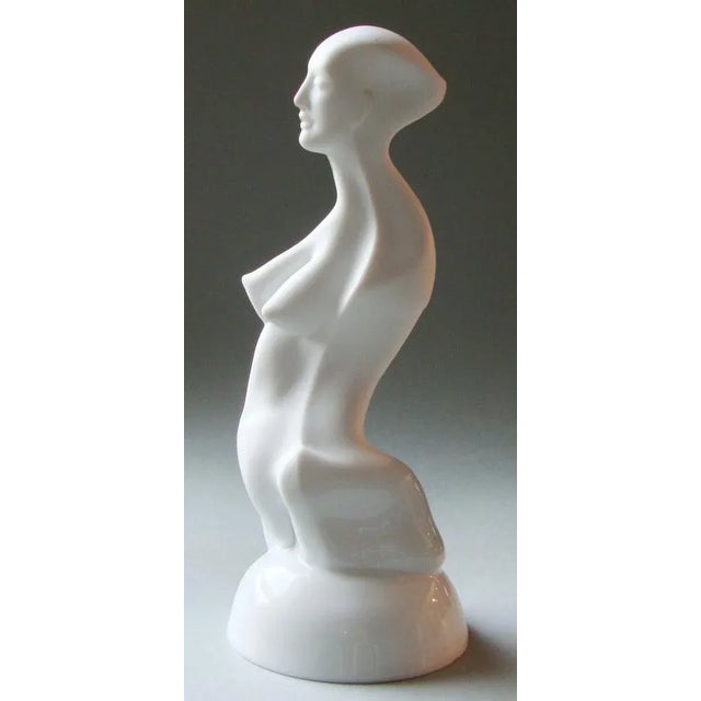 Ilona Romule, Woman Figure on a Pedestal, 21st Century, Porcelain with Silver Details For Sale - Image 5 of 5