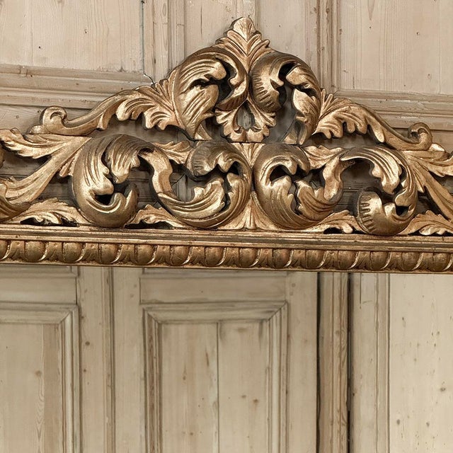 Grand Mid-Century Italian Baroque Pierced Giltwood Mirror For Sale In Dallas - Image 6 of 15