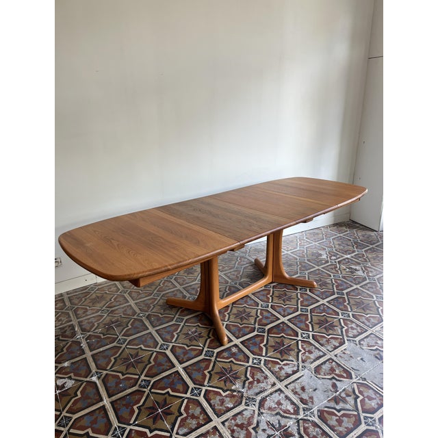 Wood Extendable Dining Table from Dyrlund, 1960s For Sale - Image 7 of 18