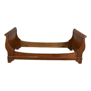 Vintage Empire Boat-Shaped Bed in Wood For Sale