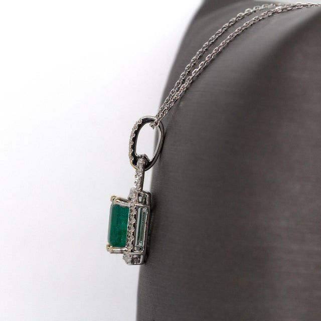 2020s 1.2Ct Zambian Emerald and Natural Diamond Pendant in Solid 14k White Gold For Sale - Image 5 of 7