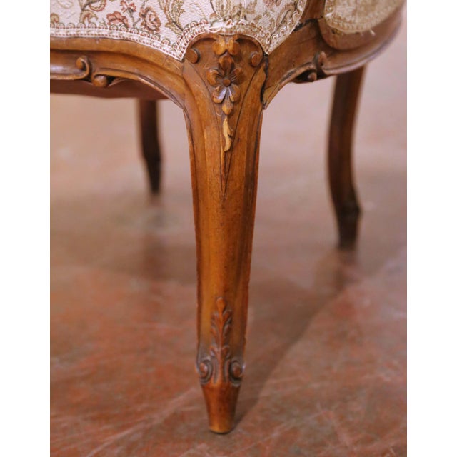 19th Century French Louis XV Provençal Walnut Duchesse Brisée Chaise Longue For Sale - Image 11 of 15