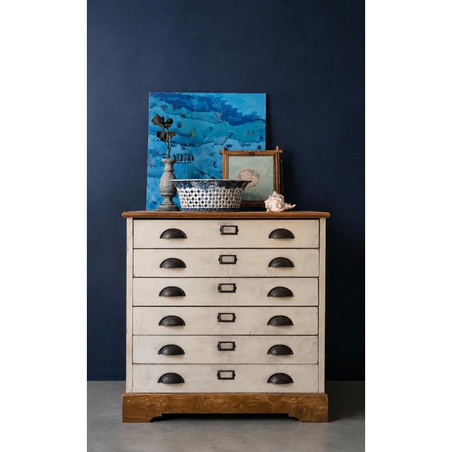 Vintage English archive chest of drawers, from England, crafted from wood with a cream-colored finish and wood-effect...