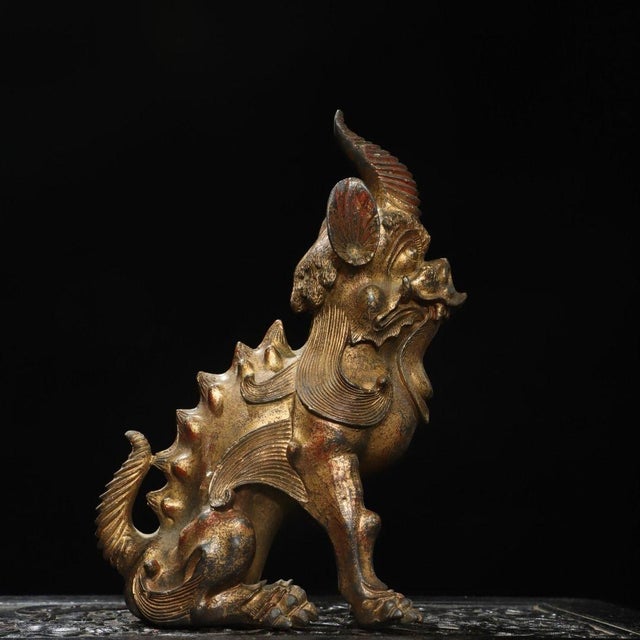 Late 19th Century Gilt Bronze Mythical Unicorn Beast Statue, 2.2kg For Sale In Los Angeles - Image 6 of 9