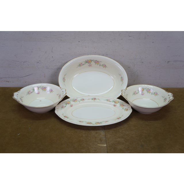 Mid 20th CenturyHomer Laughlin Georgian Eggshell Nautilus China Dinner Service for 12 - 102 Pcs For Sale - Image 18 of 18