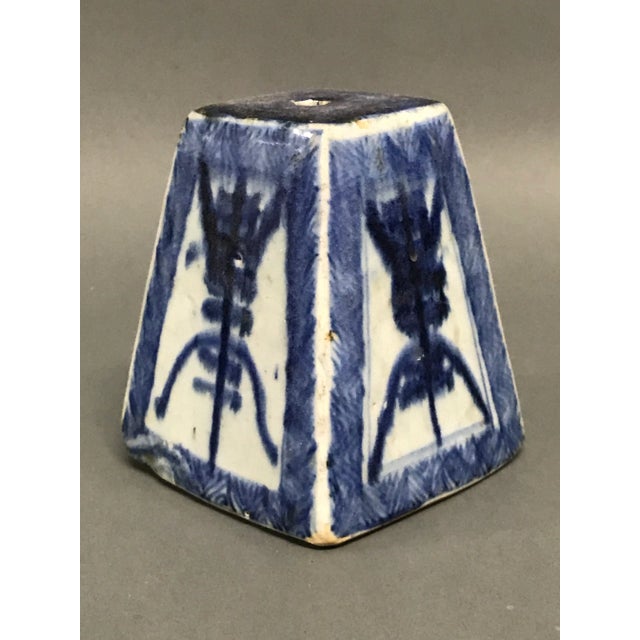 19th Century 19th Century Qing Dynasty Blue and White Porcelain Incense Burner For Sale - Image 5 of 11