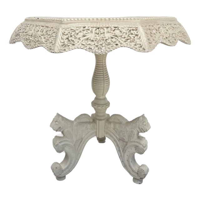 Anglo-Indian Victorian Octagonal Carved Pedestal Side Table in Antique White For Sale