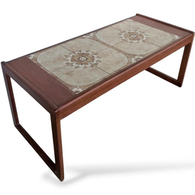 Mid-Century Modern Coffee Table with Tile Top, 1960s For Sale - Image 6 of 9
