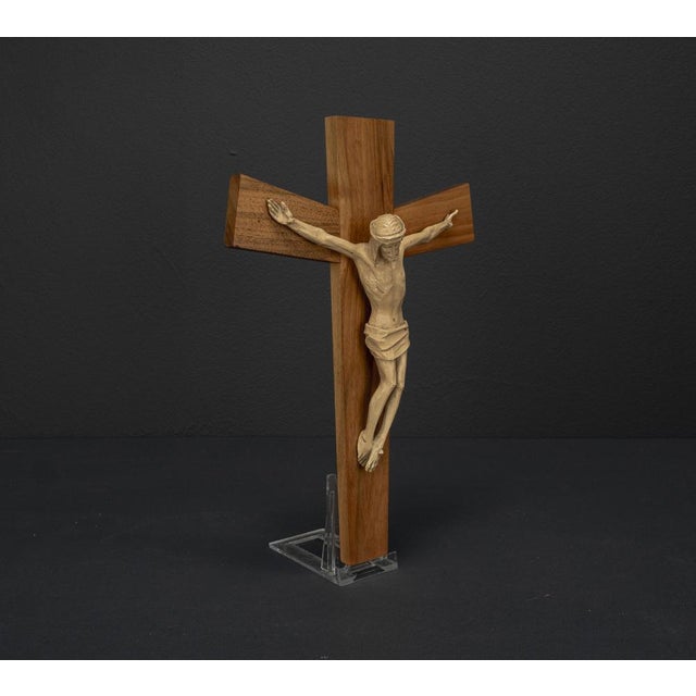 Bauhaus Brutalist Wooden Cross with Christ Figure, 1950s For Sale - Image 3 of 11