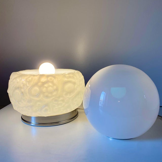 Mid-Century Modern Murano Glass Table Lamp in the style of Carlo Nason for Mazzega, Italy, 1970s For Sale - Image 3 of 10