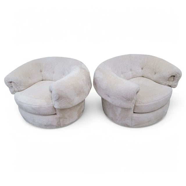 Mid-Century Modern Mid Century Modern Cream Teddy Bear 2 Lounge Chairs by Schweiger Industries For Sale - Image 3 of 10