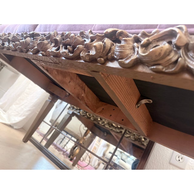 Rose Late 19th Century Hollywood Regency Pink Velvet Tufted Bench With Ornate Carved Frame For Sale - Image 8 of 9