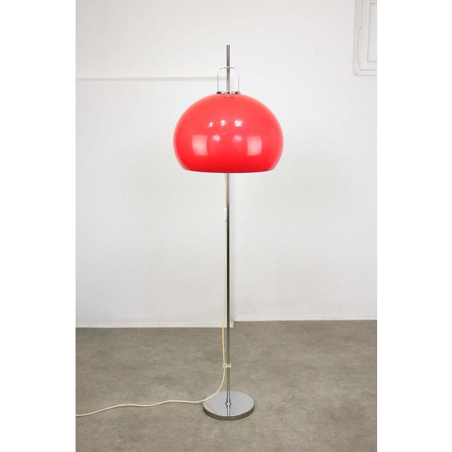 Large Space Age Lucerna Floor Lamp by Luigi Massoni for Guzzini, 1960s For Sale - Image 11 of 18