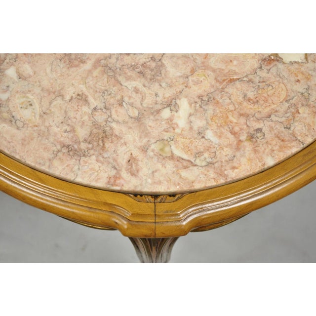 French Provincial Hollywood Regency Round Pink Marble Top Side Tables - A Pair For Sale In Philadelphia - Image 6 of 12