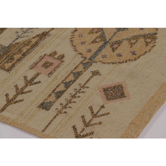 Mid-Century Modern Antique Scandinavian Runner Rug, Swedish Flatweave With Folk Art - Rug & Kilim For Sale - Image 3 of 8