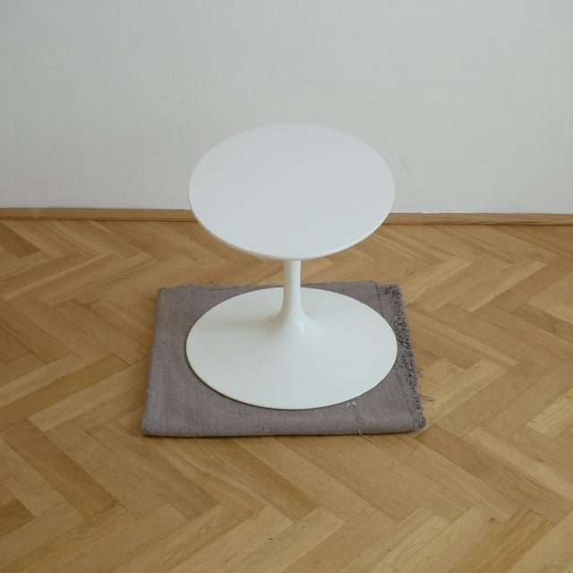Coffee Table by Eero Saarinen for Knoll, 1960s For Sale - Image 6 of 11