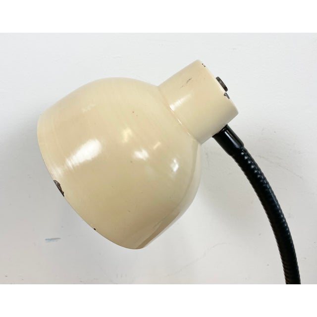 Mid-Century Modern Industrial Gooseneck Table Lamp, 1960s For Sale - Image 3 of 17