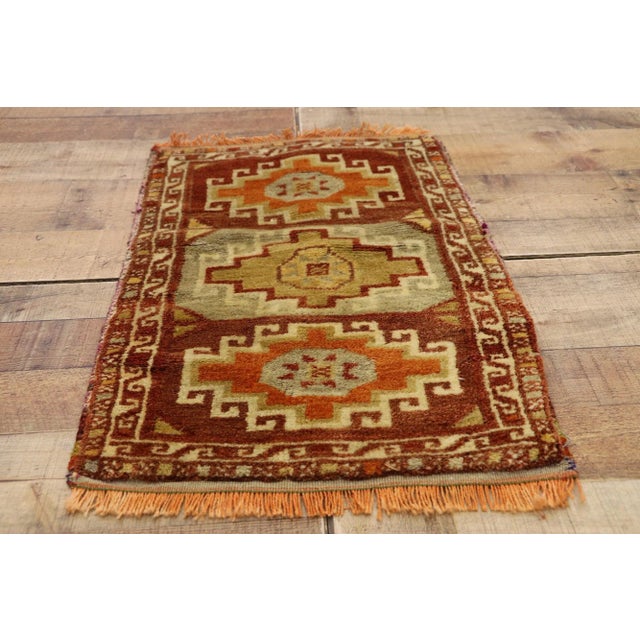 Vintage Turkish Yastik Rug - 01'04 X 02'02 For Sale In Dallas - Image 6 of 7