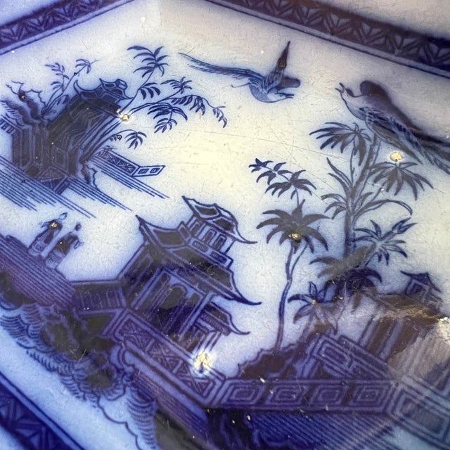 Antique Flow Blue Hexagon Rimmed Pedestal Bowl For Sale - Image 11 of 18