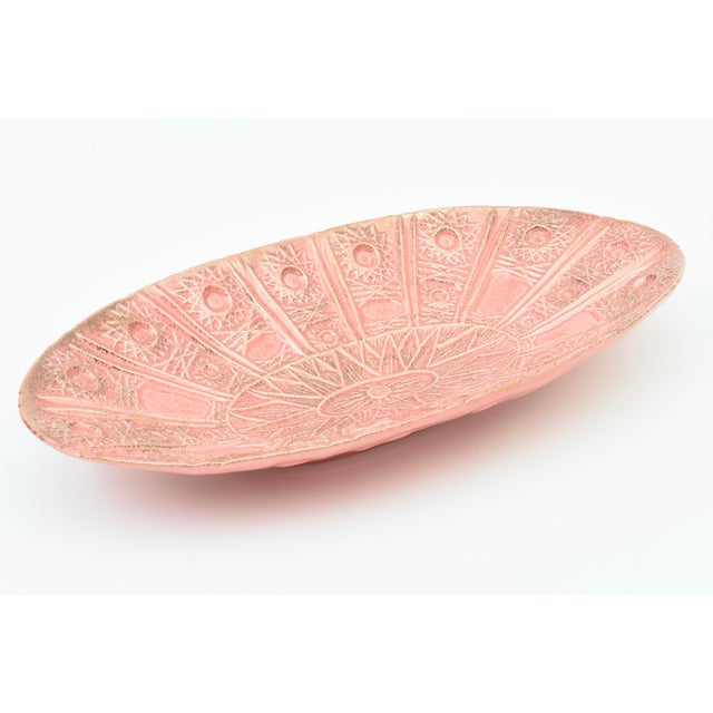 Mid-Century Modern Vintage Ceramic Bowl in PInk With Gold, 1960's For Sale - Image 3 of 12