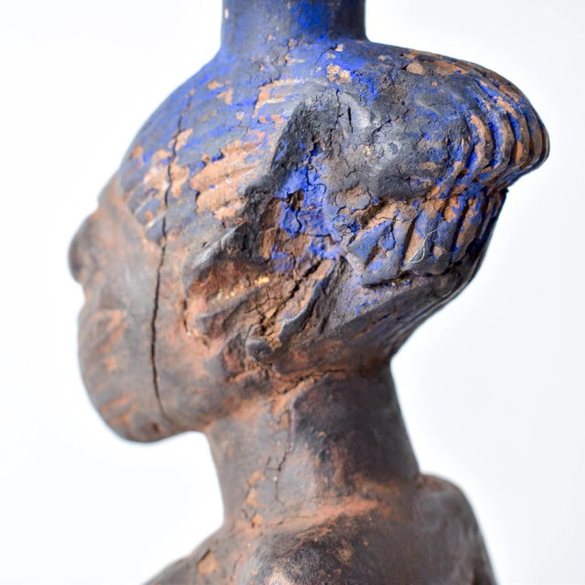 Early 20th Century Yoruba Shango Figure Wand Kneeling Nigeria For Sale - Image 9 of 12