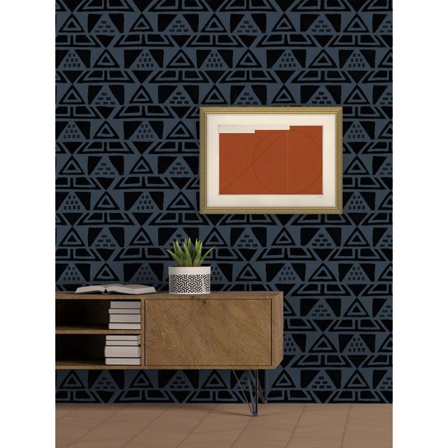 Sample Soicher Marin Lucy Wallpaper in Dark Gray Chairish