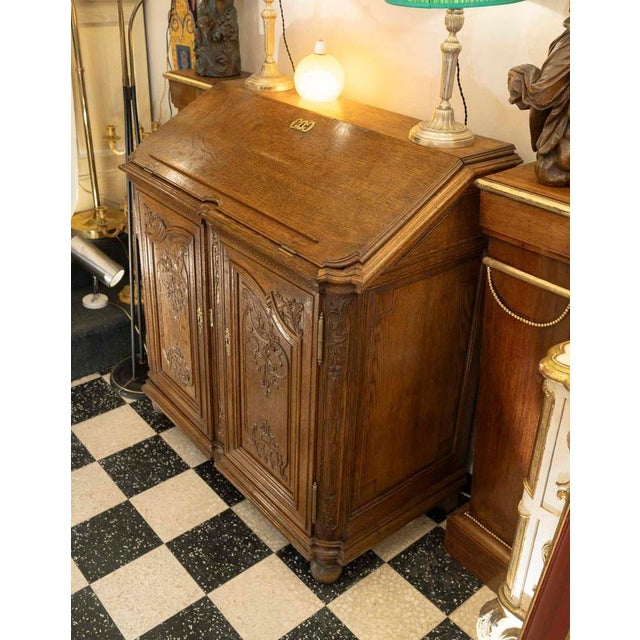 Brown Napoleon III Sideboard with Sloping Desk in Carved Oak, 19th Century For Sale - Image 8 of 14
