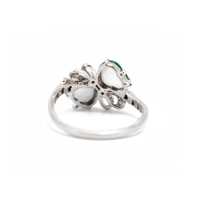 Early 21st Century 18k White Gold 1.30ct Delicate Green Icy Jadeite Jade Diamond Cocktail Ring, Size 6 For Sale - Image 5 of 8