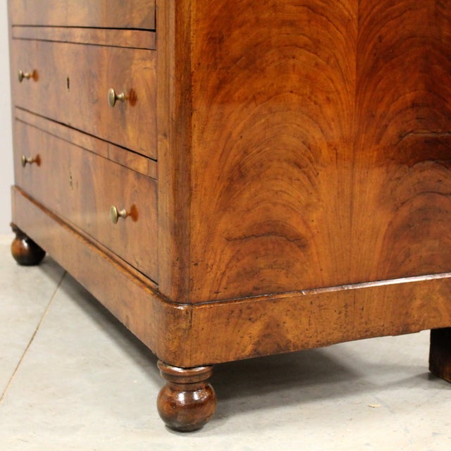 Antique Italian Chest of Drawers in Walnut For Sale - Image 9 of 12