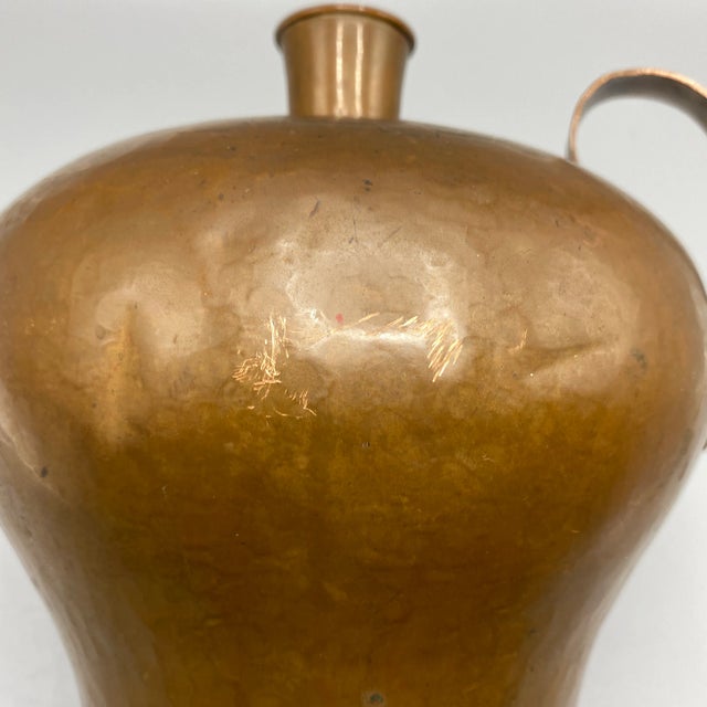 Copper Hand Hammered Cramp Joint Liquor/Whiskey Jug With Riveted Handle 1920's For Sale - Image 12 of 13
