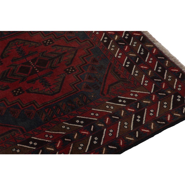 1950s 1950s Vintage Baluch Tribal Rug in Red With Geometric Patterns, From Rug & Kilim For Sale - Image 5 of 7