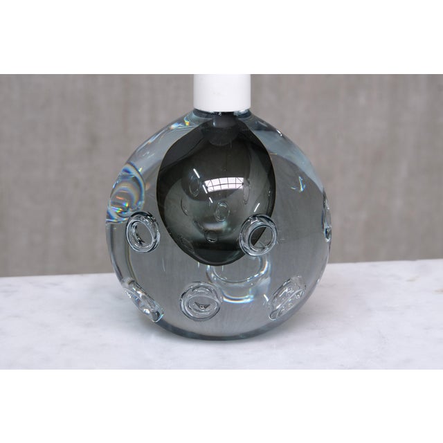 Gunnar Nylund Table Lamp in Bubble Glass and Silk by Gunnar Nylund for Strömbergshyttan, 1960s For Sale - Image 4 of 12