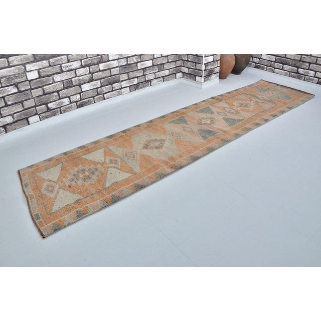 Turkish 1960s Oushak Handknotted Floral Hallway Runner For Sale - Image 3 of 9