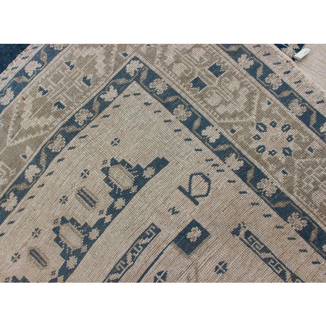 Vintage Hand Knotted Turkish Oushak Rug With Central Medallion in Blue and Cream For Sale - Image 12 of 13