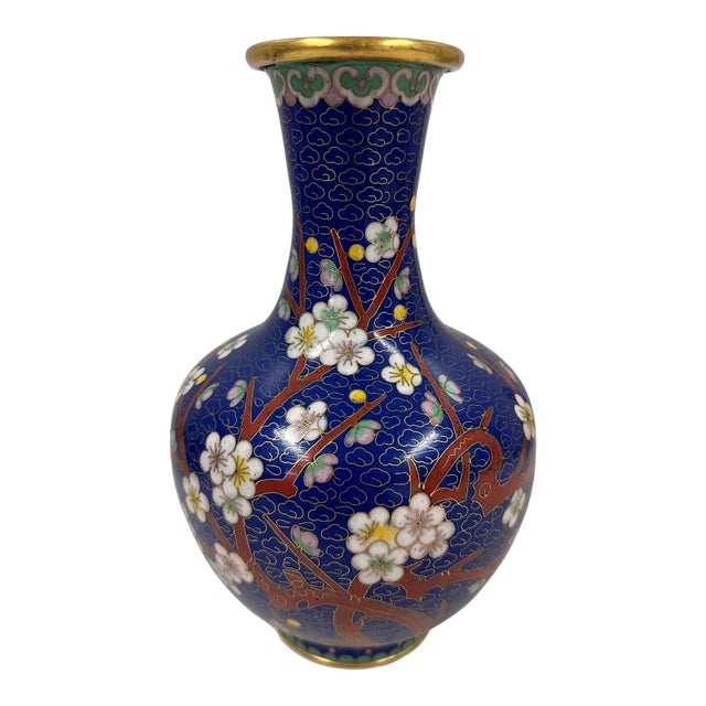 Mid-20th Century Hand-Crafted Antique Chinese Cloisonne Vase For Sale