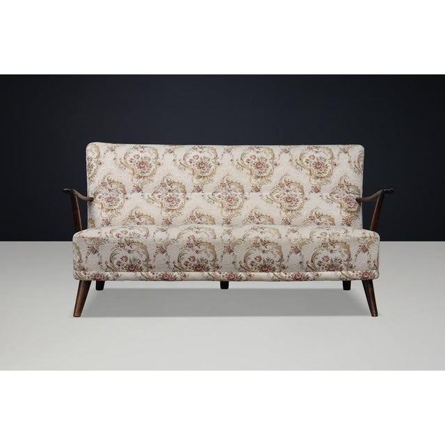 Beige Italian Art Deco Walnut Sofa with Original Floral Upholstery, 1930s For Sale - Image 8 of 13