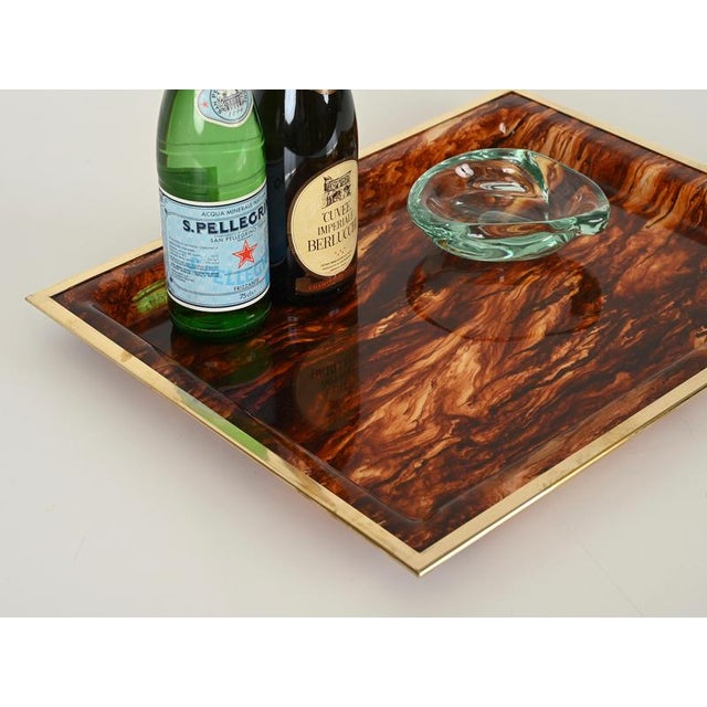 Rectangular Tortoiseshell Effect Acrylic Glass and Brass Serving Tray from Dior, Italy, 1970s For Sale - Image 3 of 13