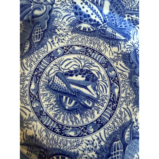 1980s 1980s British Colonial Mottahedeh Torquay England - Set of 4 Salad Plates For Sale - Image 5 of 10