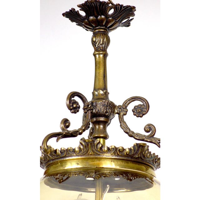 Beautiful hanging lamp, which has an impressive design off and looks even more impressive when switched on. Throws very...