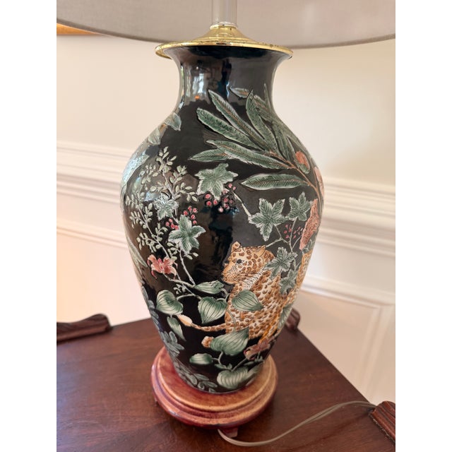 Ceramic Vintage Chinoiserie Leopard & Botanical Ceramic Table Lamp For Sale - Image 7 of 9