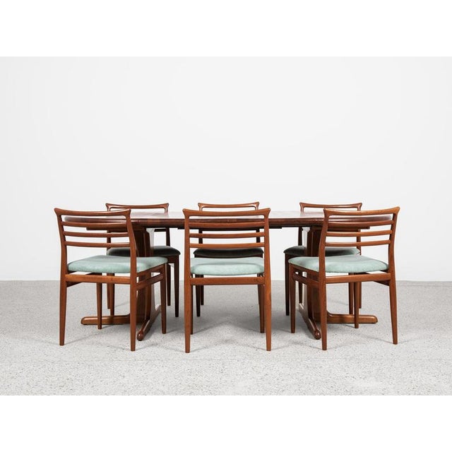 This round dining table is designed and manufactured in Denmark in the 1960s. We don’t know the manufacturer. There is a...