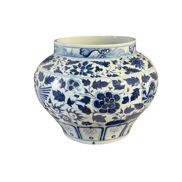 Superb Ming dynasty style chinoiserie blue and white vase, hand-painted with a phoenix and peonies symbolizing good...