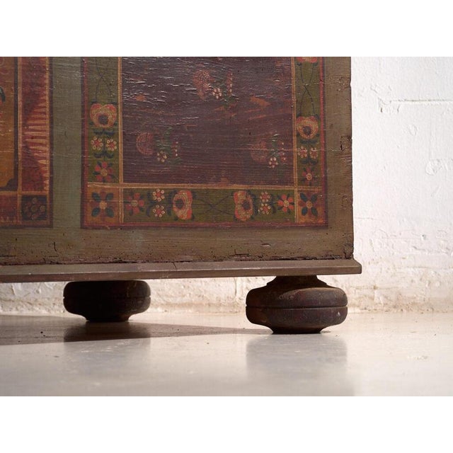 Antique Painted Dowry Chest in Pine, Central Europe, 1850 For Sale - Image 4 of 15