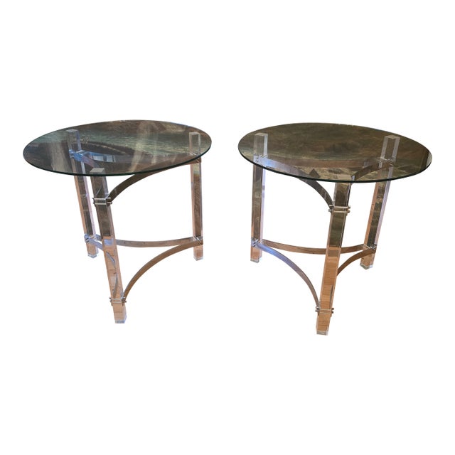Mid Century Modern Designer Pair Vintage Lucite Tables For Sale