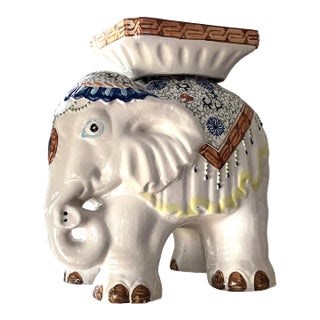 Original 1960s Italian Hand-Painted Ceramic Elephant Garden Stool Plant Stand For Sale